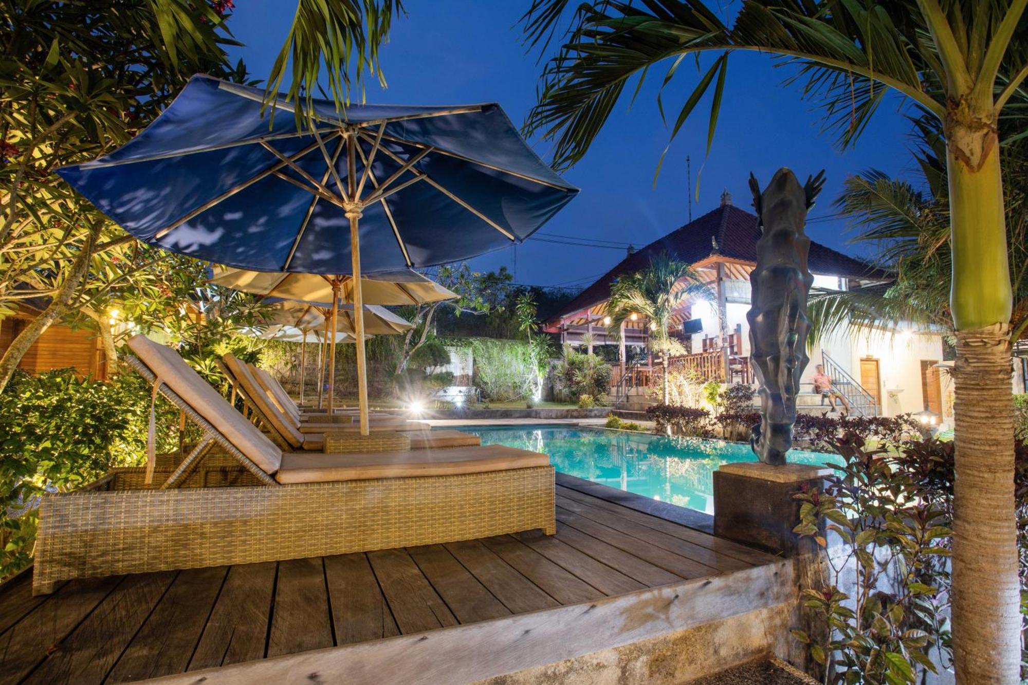 Lembongan Mantra Huts Hotel Exterior foto