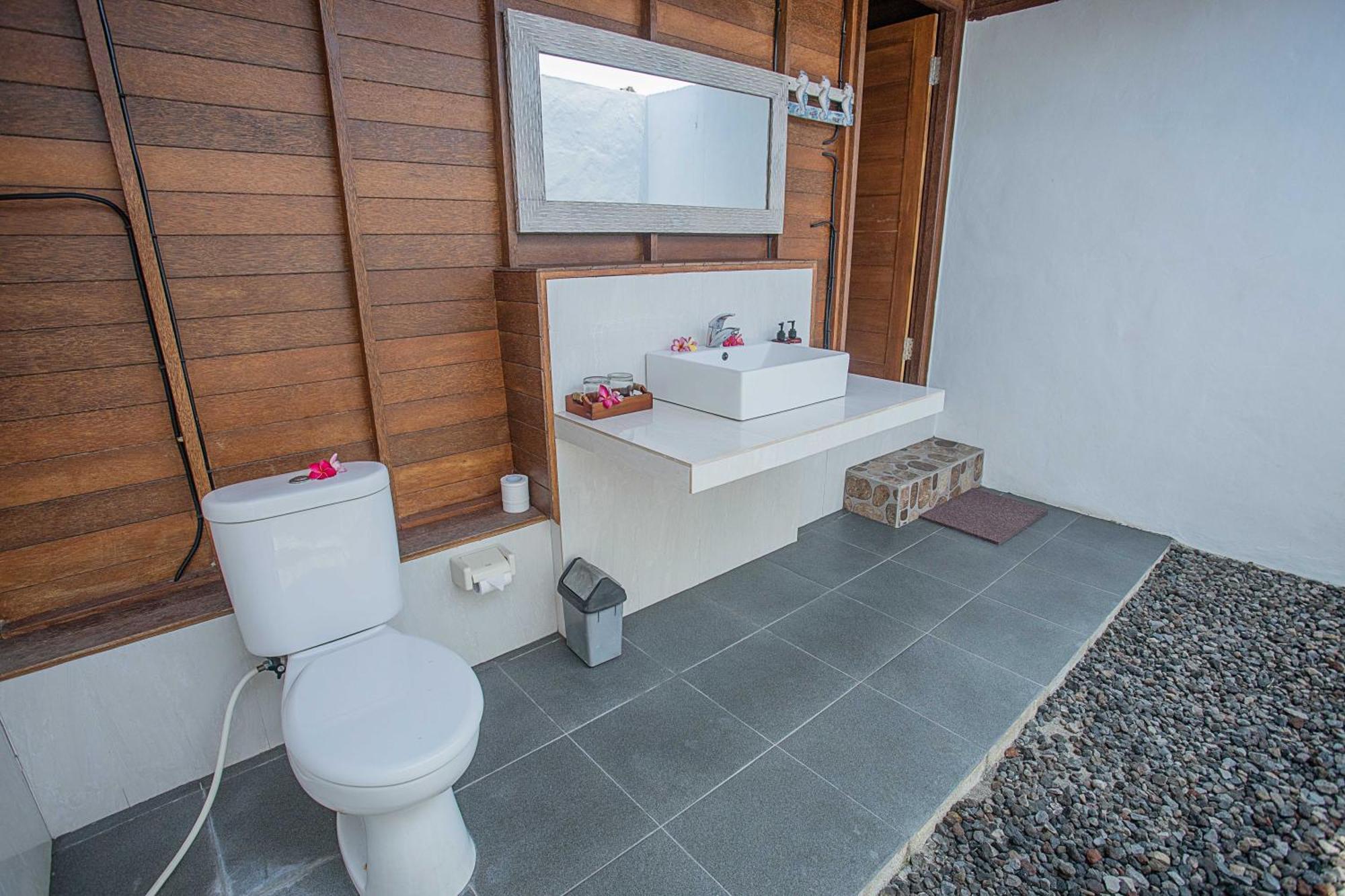 Lembongan Mantra Huts Hotel Exterior foto